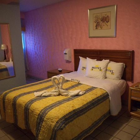 Hotel Diaz Tijuana Exteriér fotografie