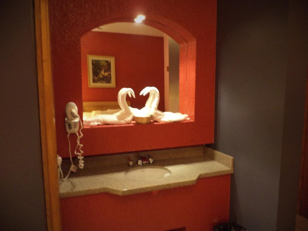 Hotel Diaz Tijuana Pokoj fotografie