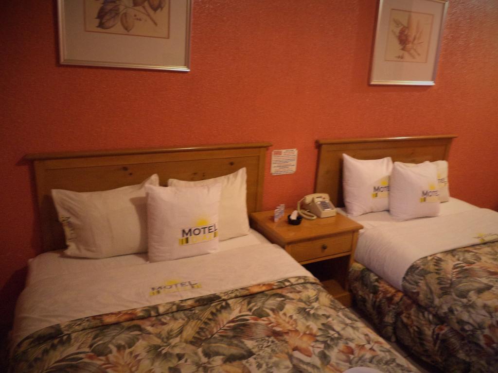 Hotel Diaz Tijuana Pokoj fotografie