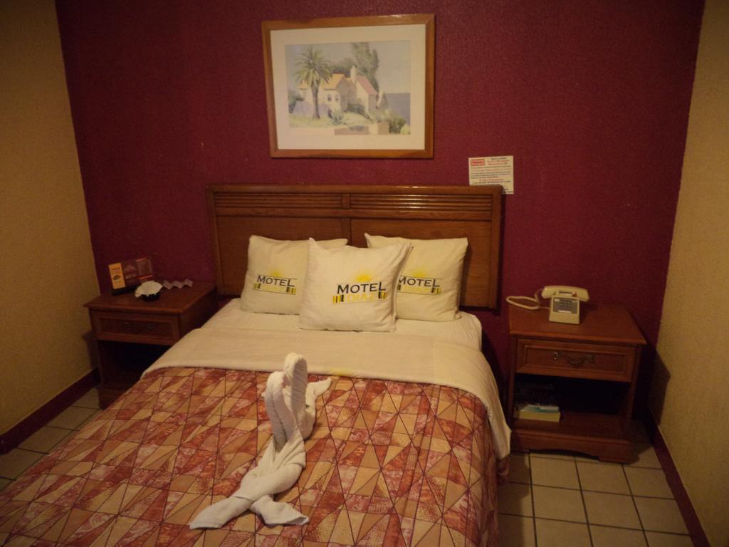 Hotel Diaz Tijuana Exteriér fotografie