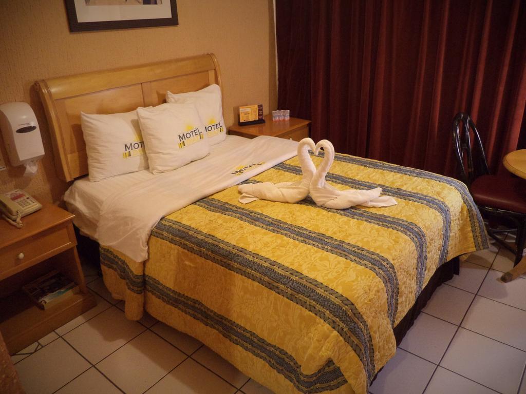 Hotel Diaz Tijuana Exteriér fotografie